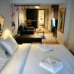 Urban Living 4 *