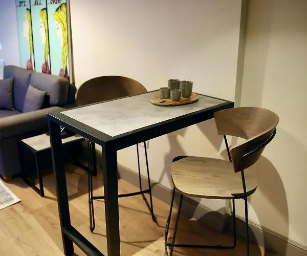 아파트 Urban Living 4 *